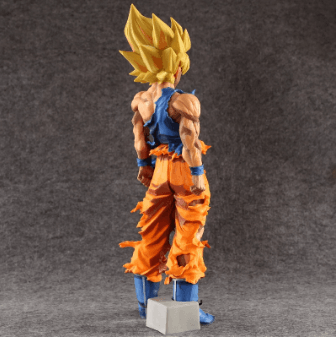 Figurine DBZ Goku Super Saiyan Géante