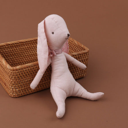 Doudou Bébé Lapin en Peluche