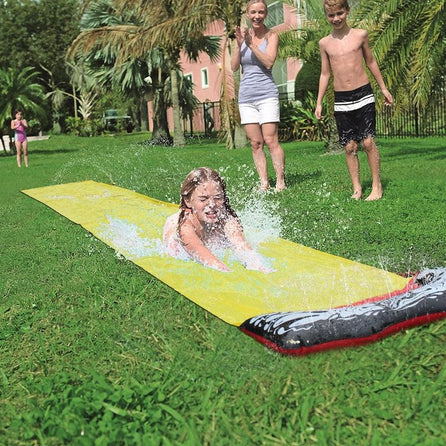 Tapis de Glisse Eau - Le Royaume du Bébé