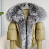 Doudoune avec col en fourrure grise et manches en tricot