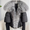 Doudoune avec col en fourrure grise et manches en tricot