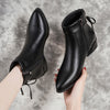 Bottes plates femme courtes en simili cuir