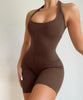 Combinaison shorty marron moulante pour femme