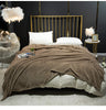 Couverture douce et chaude en flanelle marron