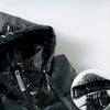 Doudoune à capuche courte noire pour femme